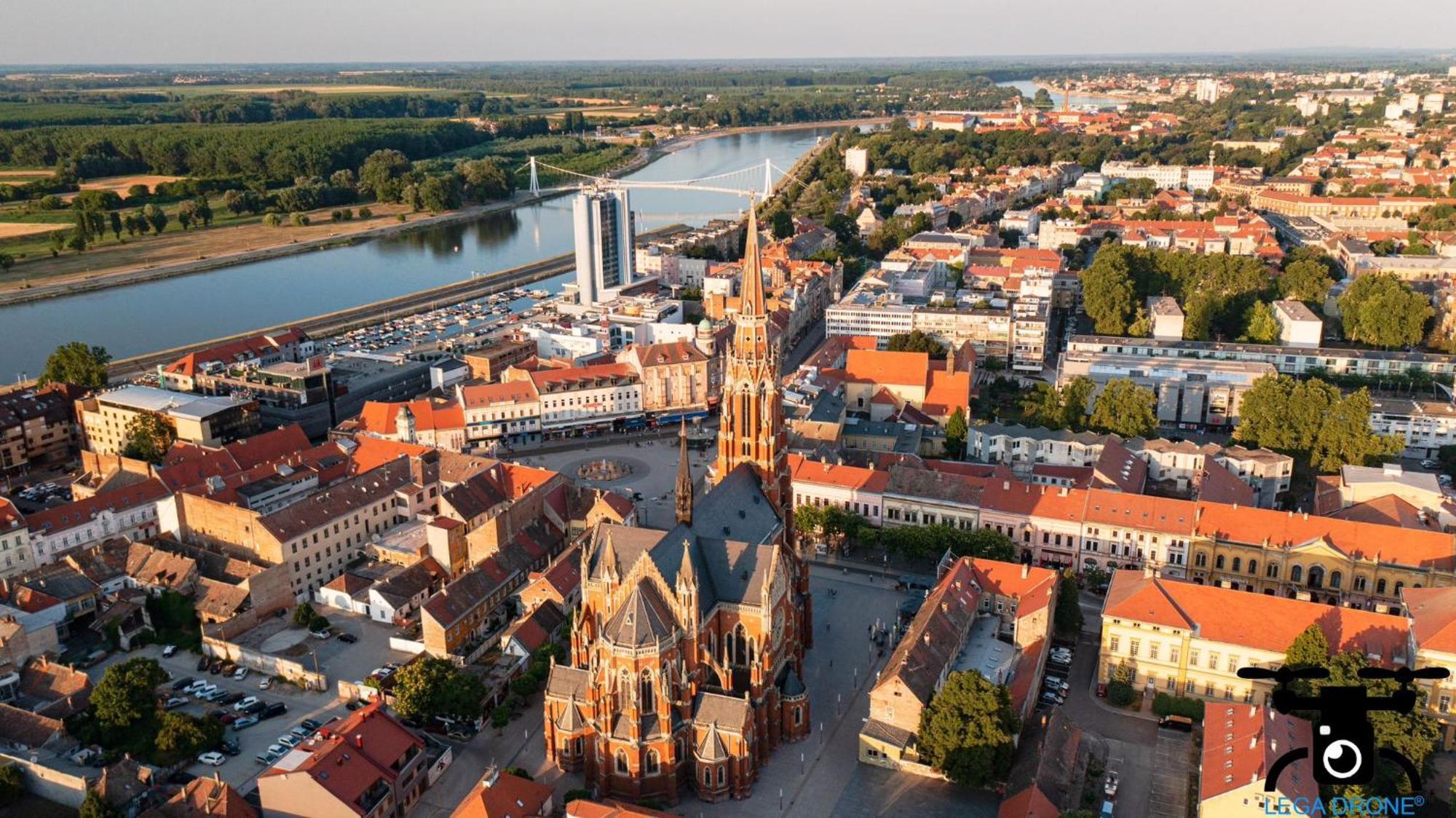 Goldberg Apartments Osijek Exterior foto